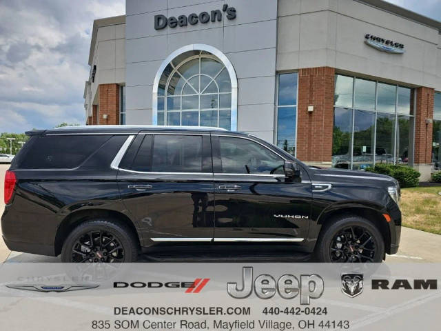2022 GMC Yukon SLT 4WD photo
