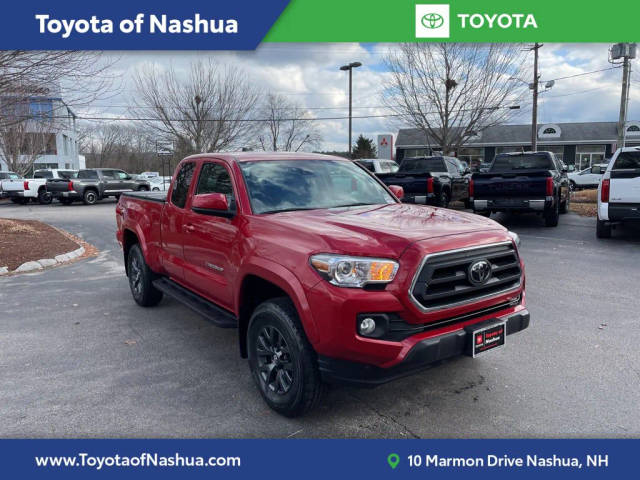 2022 Toyota Tacoma SR5 4WD photo