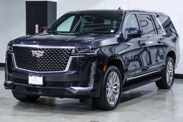 2022 Cadillac Escalade ESV Premium Luxury 4WD photo