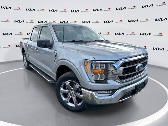 2022 Ford F-150 XLT 4WD photo