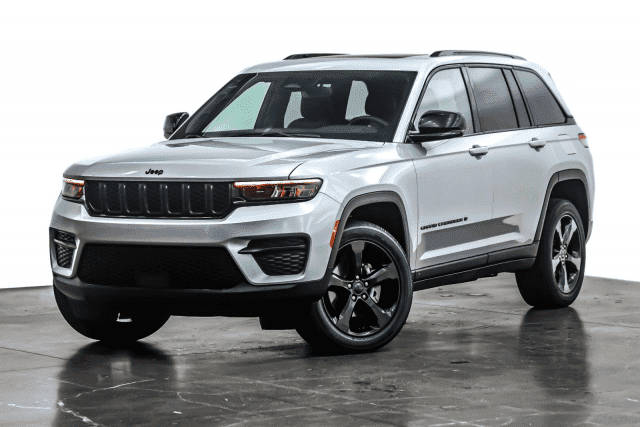 2022 Jeep Grand Cherokee Altitude 4WD photo