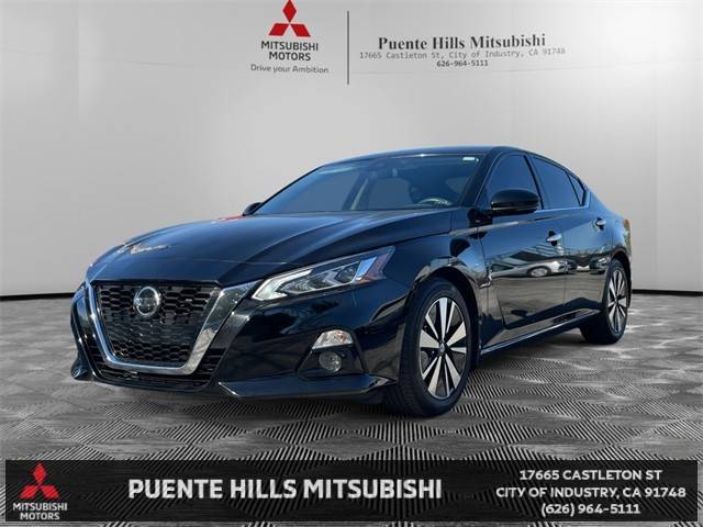 2022 Nissan Altima 2.5 SL FWD photo