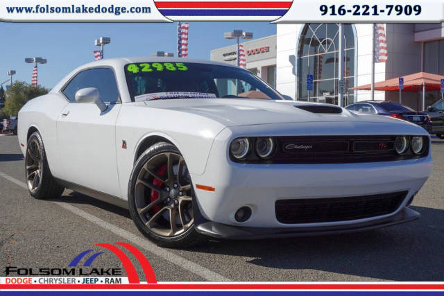 2022 Dodge Challenger R/T Scat Pack RWD photo