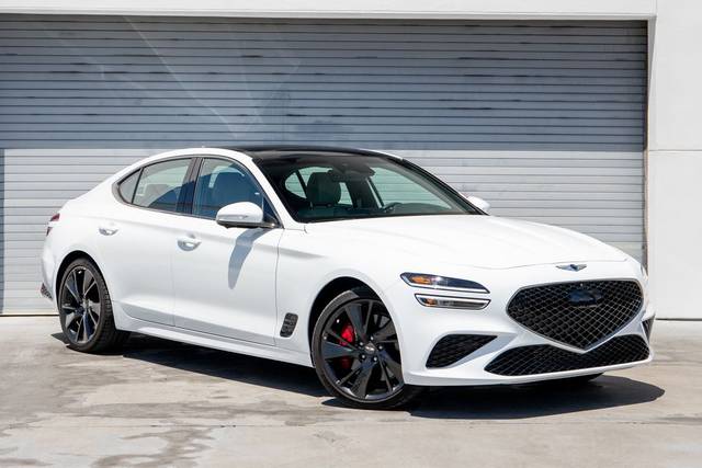 2023 Genesis G70 3.3T RWD photo