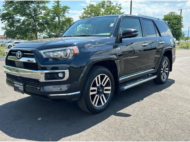 2022 Toyota 4Runner Limited 4WD photo