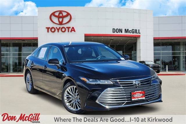 2022 Toyota Avalon Limited FWD photo