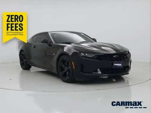 2022 Chevrolet Camaro 2LT RWD photo