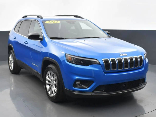 2022 Jeep Cherokee Latitude Lux FWD photo