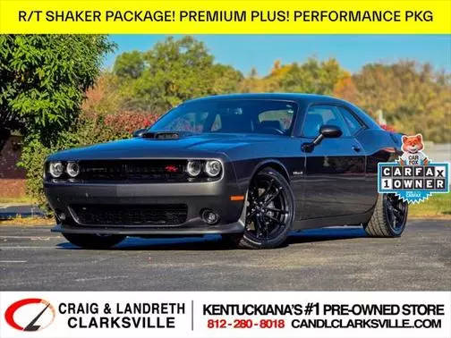 2022 Dodge Challenger R/T RWD photo