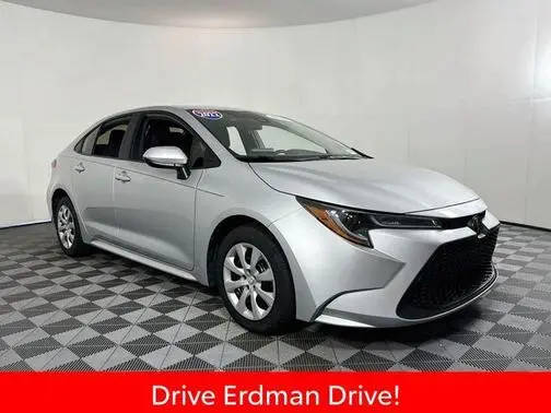 2022 Toyota Corolla LE FWD photo