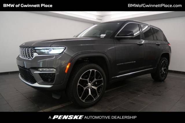 2022 Jeep Grand Cherokee Summit Reserve 4WD photo