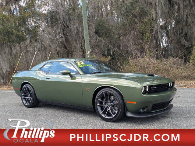 2022 Dodge Challenger R/T Scat Pack RWD photo