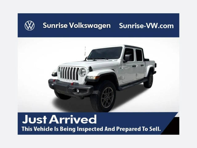2022 Jeep Gladiator Overland 4WD photo