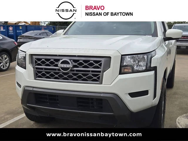 2022 Nissan Frontier SV RWD photo
