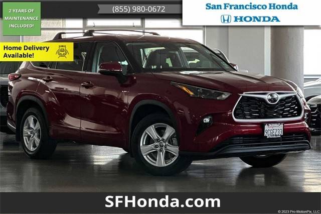 2022 Toyota Highlander LE FWD photo