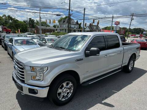 2015 Ford F-150 XLT 4WD photo