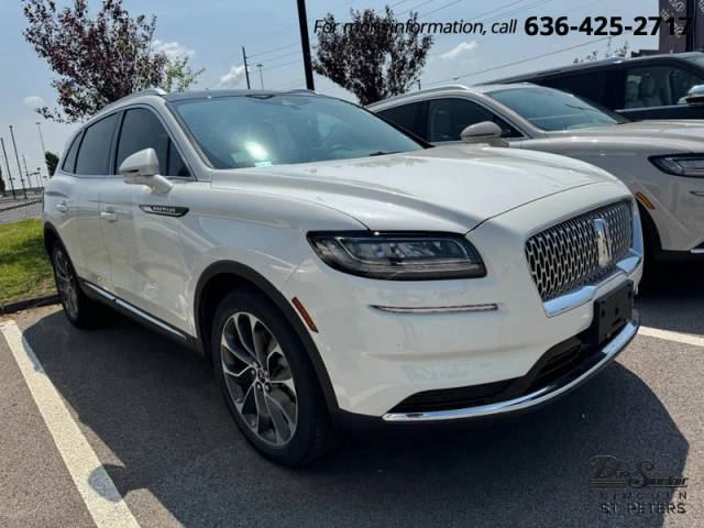 2022 Lincoln Nautilus Reserve FWD photo