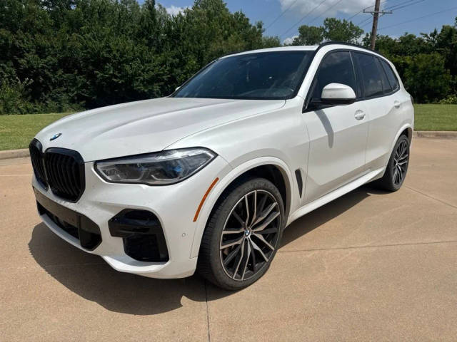 2022 BMW X5 xDrive40i AWD photo