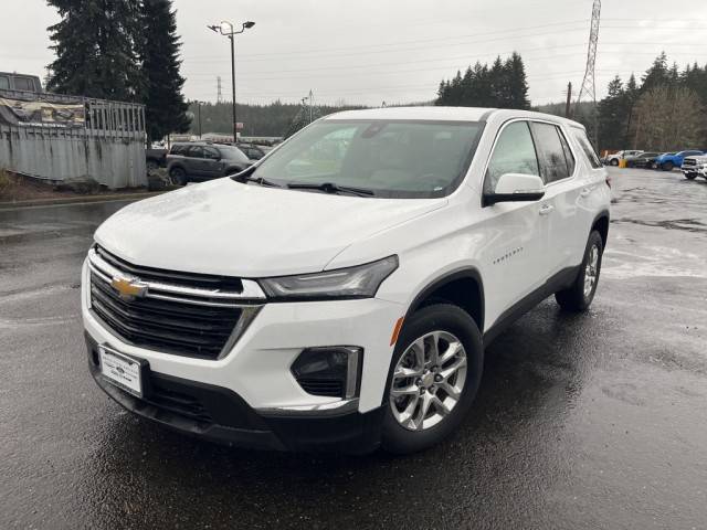 2022 Chevrolet Traverse LS AWD photo