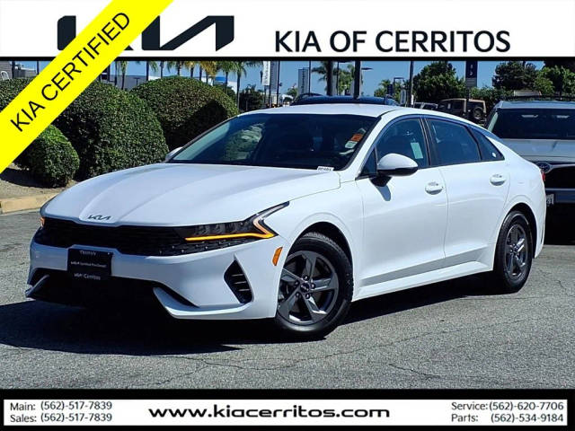 2022 Kia K5 LXS FWD photo