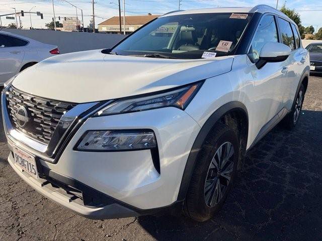 2022 Nissan Rogue SV FWD photo