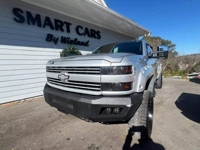 2017 Chevrolet Silverado 2500HD LT 4WD photo