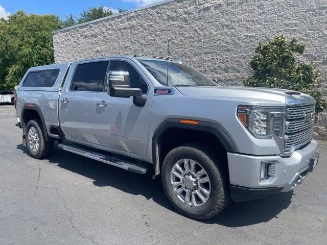2020 GMC Sierra 3500HD Denali 4WD photo