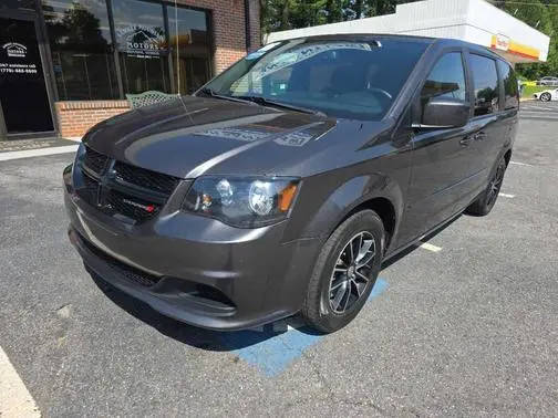2016 Dodge Grand Caravan SE Plus FWD photo