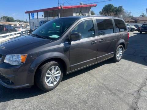 2020 Dodge Grand Caravan SXT FWD photo