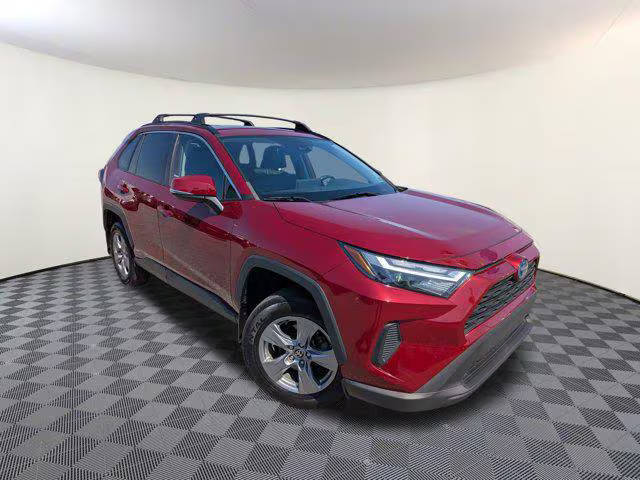 2022 Toyota RAV4 Hybrid XLE AWD photo