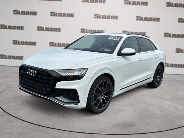 2022 Audi Q8 Prestige AWD photo