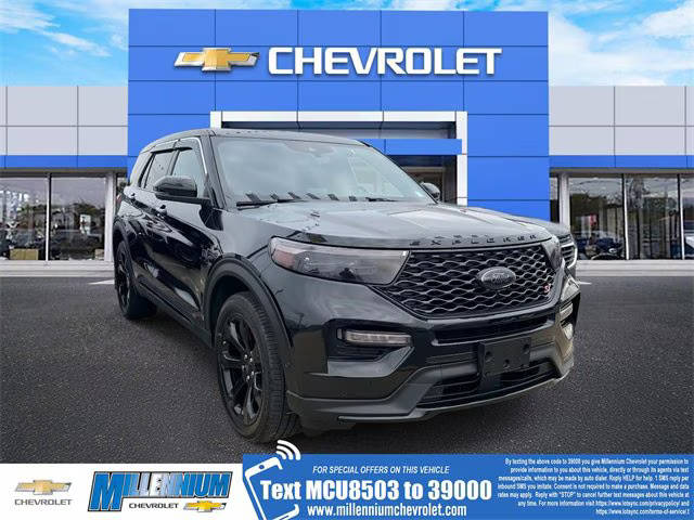 2022 Ford Explorer ST 4WD photo