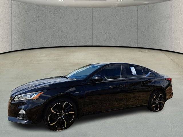 2022 Nissan Altima 2.5 SR AWD photo