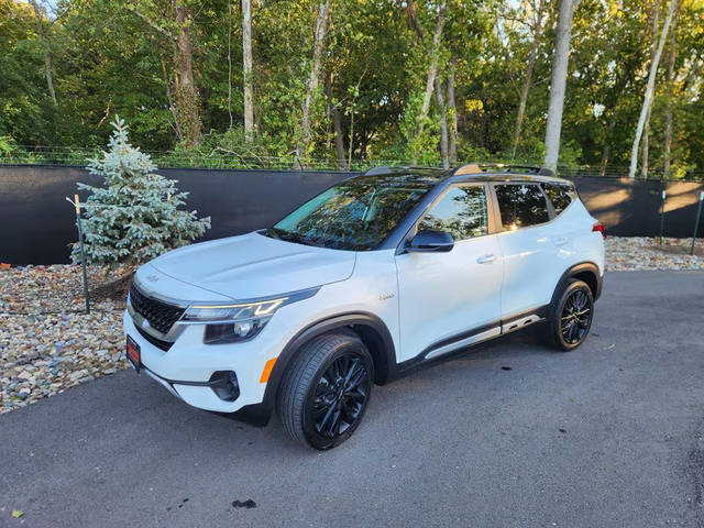 2023 Kia Seltos Nightfall AWD photo