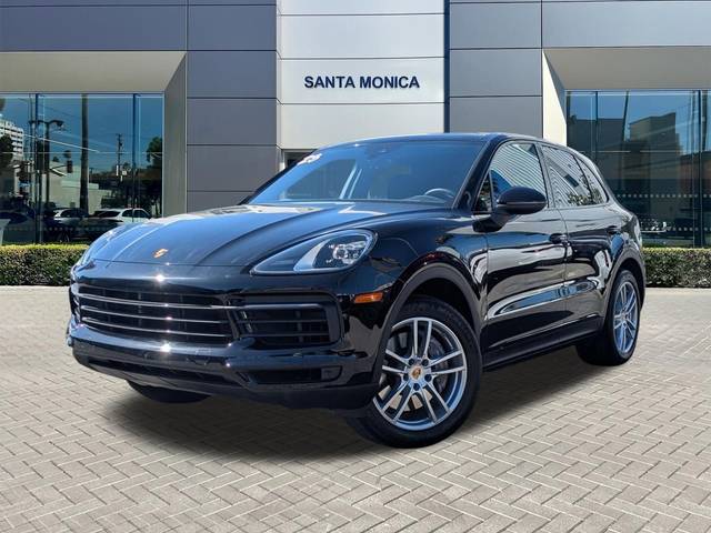 2023 Porsche Cayenne  AWD photo