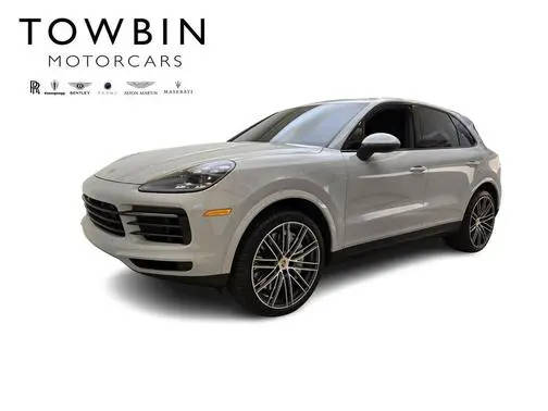 2022 Porsche Cayenne Platinum Edition AWD photo