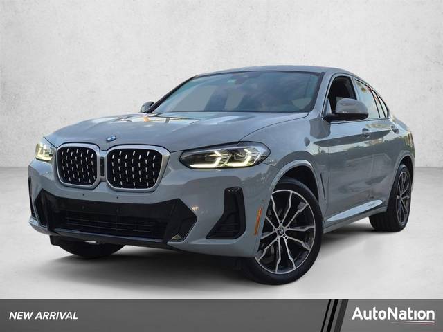 2022 BMW X4 xDrive30i AWD photo