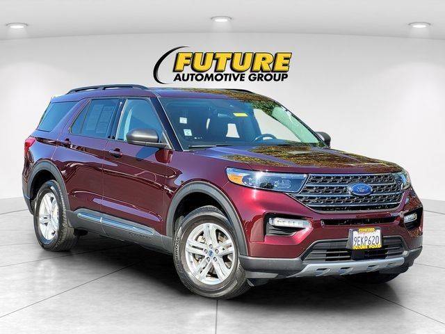 2022 Ford Explorer XLT 4WD photo