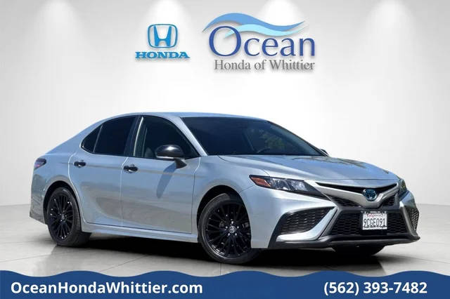 2022 Toyota Camry Hybrid Nightshade FWD photo