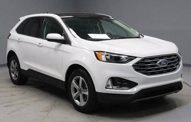 2022 Ford Edge SEL AWD photo