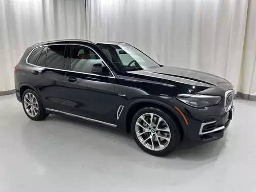 2022 BMW X5 xDrive45e AWD photo