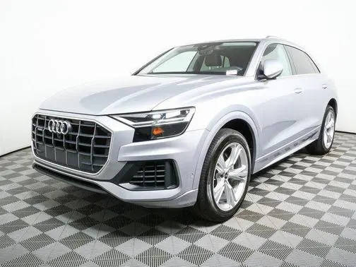 2022 Audi Q8 Premium AWD photo