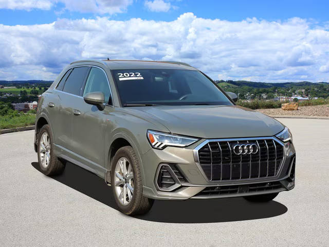 2022 Audi Q3 S line Premium Plus AWD photo