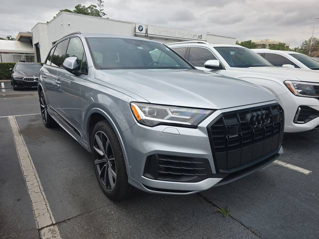 2022 Audi Q8 Premium AWD photo