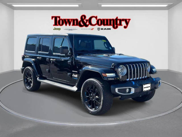 2022 Jeep Wrangler Unlimited 4xe Unlimited Sahara 4WD photo