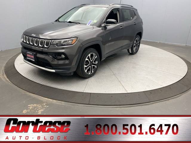 2022 Jeep Compass Limited 4WD photo