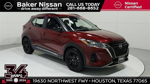 2022 Nissan Kicks SR FWD photo