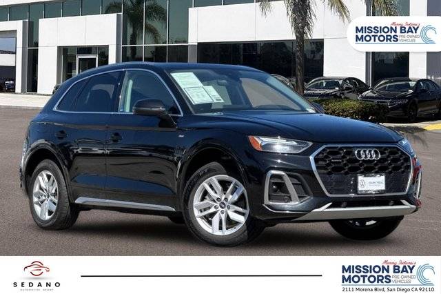 2022 Audi Q5 S line Premium AWD photo