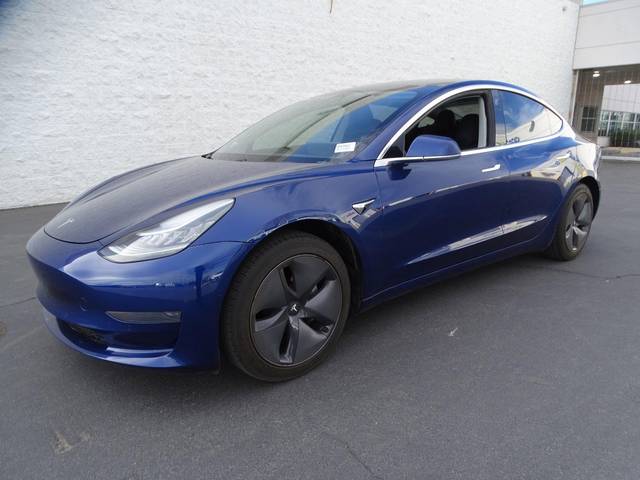 2019 Tesla Model 3 Mid Range RWD photo