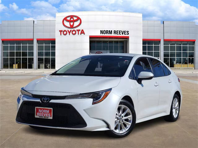 2022 Toyota Corolla LE FWD photo